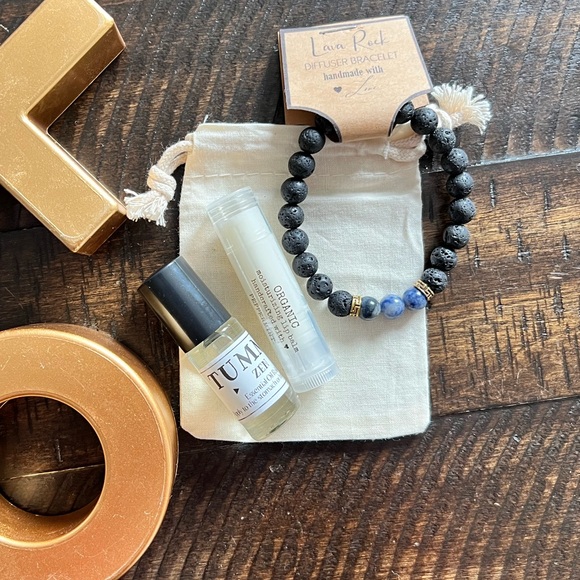 Peyton Wellness Gift Set - Picture 4 of 8